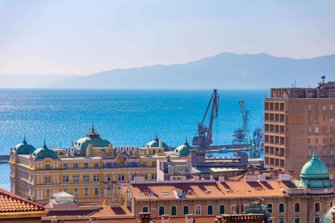 Aenei Delux Apartment Rijeka Exterior photo